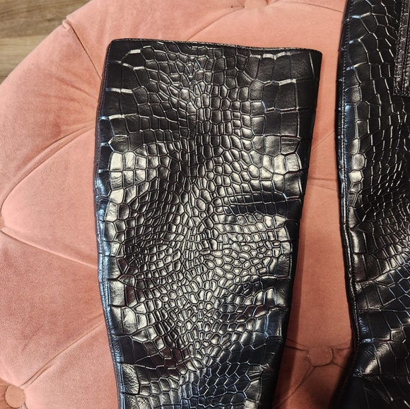 Jeffrey Campbell Boots - Picture 5 of 9